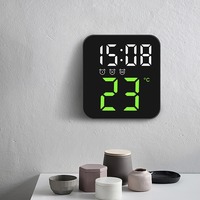 Horloge numérique LED moderne Huayang 8015 à piles, commande vocale, mode nuit, 3 alarmes, affichage de la température, utilisation murale ou sur table