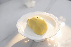 Moule en silicone banane mignonne qui fait un œil - Product Image 6