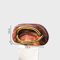 Trendige PU-Leder Damen Clutch in Kaffeebraun, Vielseitig Kombinierbare Handtasche mit Kettengriff, Schultertasche für Winter und Sommer