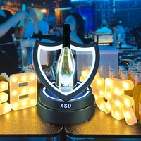 Bar Discothèque Liqueur Promotion Métal acrylique Dom P Champagne Vodka Bouteille Service Glorifier VIP Led Bouteille Présentateur