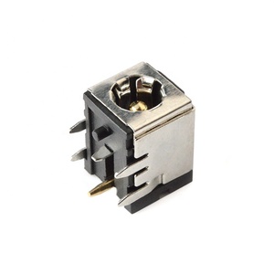 <span class=keywords><strong>Presa</strong></span> di Alimentazione Femmina DC-007B ad Alta <span class=keywords><strong>Corrente</strong></span> <span class=keywords><strong>12V</strong></span> 2.5mm in Metallo con Contatto in Rame - Product Image 5