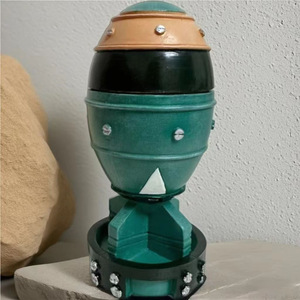 Ornement de bombe en résine, boîte de rangement décorative, type rond sur pied, couleur bronze, vert, noir, cadeau de collection militaire - Product Image 1