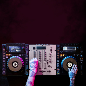 Promotion exceptionnelle : console de mixage DJ professionnelle 3 canaux DX626 avec compteur BPM - Product Image 6