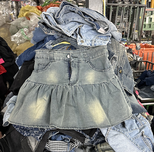 Vêtements pour femmes à la mode estivale, jupe en jean Ukay Ukay, jupe courte d'occasion pour femmes, vêtements d'occasion vendus en balles - Product Image 1