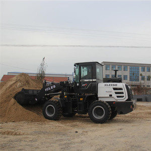 Chargeuse sur pneus compacte ICLES 940 à prix abordable, 2 tonnes, avec rétrocaveuse, certifiée CE, moteur 76KW, pompe hydraulique, garantie 1 an - Product Image 2