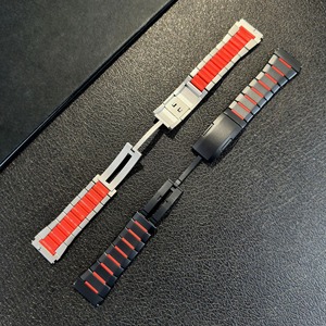 Cinturino Universale Forwelleny Premium 22mm in Metallo Mecha per <span class=keywords><strong>Huawei</strong></span> Watch GT4 <span class=keywords><strong>GT3</strong></span> <span class=keywords><strong>Pro</strong></span>, Bracciale Tattico in Acciaio Inossidabile - Product Image 3