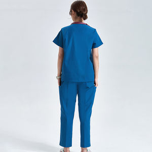 ชุดสครับแพทย์ผ่าตัดสีม่วง 10 กระเป๋า สำหรับผู้ชาย ผ้าโพลีเอสเตอร์ผสมคอตตอน คอวี มีเชือกผูก ชุดยูนิฟอร์มสครับแบบคาร์โก้ - Product Image 6