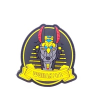 Patch d'emblème de chapeau en PVC souple 3D personnalisé en forme de cœur et d'alphabet, avec fermeture auto-agrippante, directement de l'usine