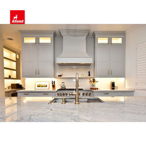 Gabinetes de Cocina Allandcabinet con Marco de Roble Blanco Valioso, Panel de Laca Mate Color Gris con Incrustaciones, Piedra Natural y LED Interior - Product Image 3