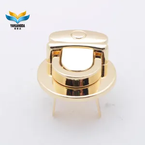 Hot Selling Customized Interesting Lock Light Gold Plating Push Lock For Handbags