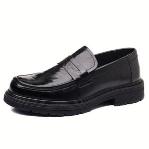 Chaussures en cuir pleine fleur pour hommes, nouvelle collection printemps, chaussures en cuir décontractées pour hommes, chaussures en cuir véritable haut de gamme à semelle épaisse - Product Image 2