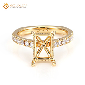 Bague demi-pavé en or blanc massif 14 carats Goldleaf Wholesale, sans pierre, semi-monture, diamant de laboratoire taille émeraude, classique, unisexe - Product Image 1