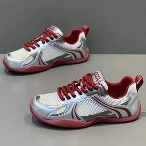 Chaussures de sport décontractées légères et respirantes en maille confortable pour hommes, nouvelle collection hiver 2025, résistantes à l'usure, de la marque EVERGREEN - Product Image 6