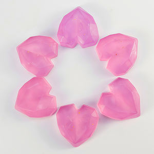 شريط صابون حب على شكل قلب للرائحة الوردية الوردية غير سام وترطيب ومريح للعناية بالبشرة الحساسة - Product Image 4