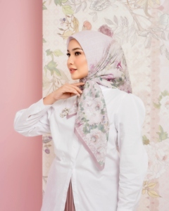 Modern Printed Silk <b>Scarf</b> Breathable Unisex Daily Wear with Customized Color and Pattern - Product Image 6