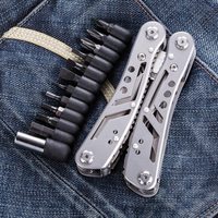 AJOTEQPT Mini outil à main multifonctions en acier inoxydable avec pince et embouts multifonctions pour le travail pour le camping et le sac à dos EDC