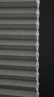 Stores alvéolaires Persilux modernes et écologiques en polyester intégré, filtrant la lumière et offrant une protection UV