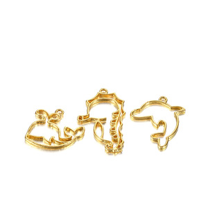 <b>Gold</b> Alloy Cat Resin <b>Frame</b> Pendant Keychain DIY Jewelry Accessory 4Pcs Ocean Edition 5Pcs Animal Shape - Product Image 4