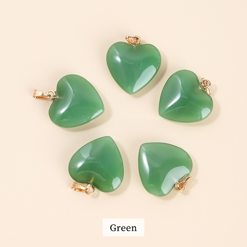 Ciondolo a forma di cuore in vetro verde