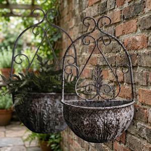 Macetero de Pared Metálico Vintage con Diseño Ornamental, Soporte Colgante para Macetas, Decoración de Pared para Jardín y Hogar - Product Image 3