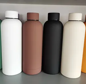 अनुकूलित रंग लोगो पुन: प्रयोज्य जिम खेल धातु की बोतलें बनाने की क्रिया स्टेनलेस स्टील निर्वात बोतल थर्मस पीने के पानी की बोतल