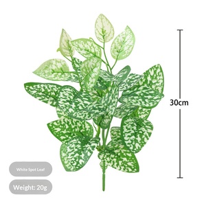 Hojas de hiedra artificial con revestimiento de pegamento, relleno de pared de plástico con plantas, decoración de follaje verde para paredes verticales interiores y exteriores - Product Image 6