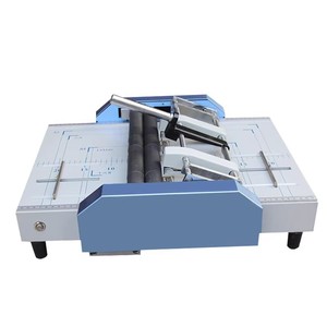 Máquina plegable eléctrica A3 Folleto Carpeta de papel Grapadora de sillín - Product Image 1