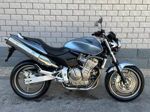 Motocicleta Importada Usada de Cuatro Cilindros y 250cc, Estilo Urbano, Little Wasp, Gran Cilindrada, CB400 Sportbike Retro - Product Image 3