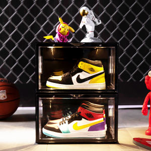 กล่องรองเท้าพลาสติกใสแบบเปิดด้านข้าง พร้อมไฟ LED แม่เหล็กอะคริลิค กล่องใส่รองเท้าขนาดใหญ่แบบใสสั่งทำพิเศษ กล่องใส่รองเท้าแบบซ้อนได้พร้อมไฟ LED - Product Image 3