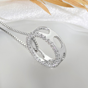 Pendentif simple en laiton en forme de cercle avec zircon plaqué or ZC - Product Image 2