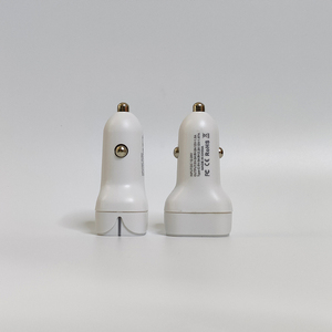 <span class=keywords><strong>Chargeur</strong></span> de voiture USB C 2.4A, charge rapide, <span class=keywords><strong>chargeur</strong></span> de type C pour <span class=keywords><strong>iPhone</strong></span> 12 <span class=keywords><strong>13</strong></span> Pro/Samsumg/xiaomi, adaptateur de <span class=keywords><strong>chargeur</strong></span> de voiture - Product Image 2