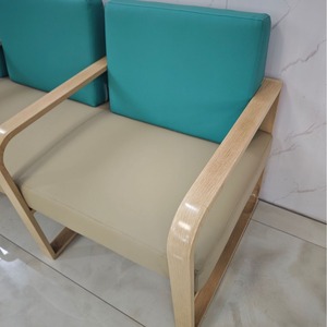 Silla de Espera Ssouy, Color Beige, Respaldo Verde, con Reposabrazos, para Área de Recepción - Product Image 3