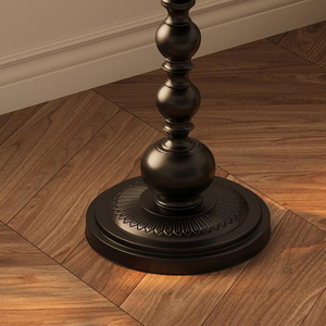 Tavolino Laterale in Stile Francese: Tavolino da Caffè Vintage in Ferro Battuto Nero per il Soggiorno di una Villa Familiare - Product Image 3