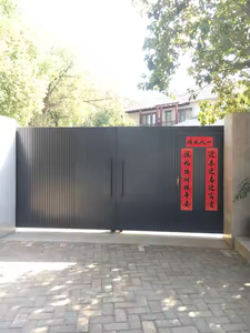 ประตูสวนอลูมิเนียมสไตล์สวิงพร้อมรูปแบบการเปิดอัตโนมัติสำหรับคุณสมบัติวิลล่าที่มีสไตล์และการออกแบบบ้าน - Product Image 3