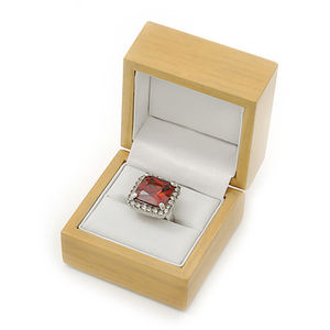 SUNDO di cuoio su ordinazione + MDF di fidanzamento anello box contenitore di monili di legno con logo - Product Image 1