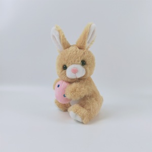 ぬいぐるみイースターエッグウサギのおもちゃソフトライトブラウンバニーぬいぐるみカドルウサギのおもちゃ - Product Image 2