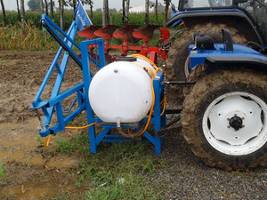 Équipement de pulvérisation agricole, pulvérisateur à flèche hydraulique pliable pour désherbant et engrais agricoles - Product Image 2