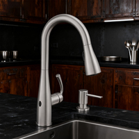 Robinet de cuisine monocommande MotionSense moderne et contemporain en acier inoxydable chromé, sans contact, avec douchette extractible en céramique à montage sur plan