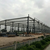 Structure en acier Q355B durable, entrepôt préfabriqué en métal robuste pour l'agriculture et l'industrie