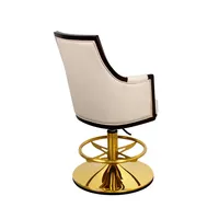 Concessionnaire VIP/Base de joueur Chaise de jeu de casino Dossier réglable confortable avec base dorée pour les hôtels Vente de matériel en cuir