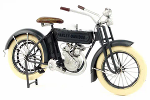 2023 plaque de fer antique américaine Offre Spéciale décoration de la maison 1909 modèle de la première moto bimoteur en forme de V - Product Image 4