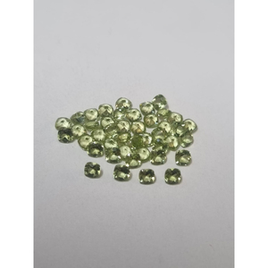 Peridoto Natural Corte Cojín 4 mm Piedra Preciosa Suelta |   Piedra de Peridoto Verde Facetada para la Elaboración de Joyas |   Proveedor de Piedras Preciosas al por Mayor - Product Image 4