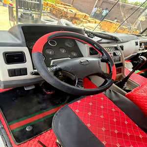 รถเครนเคลื่อนที่ Zoomlion 80 ตัน มือสอง เครื่องยนต์ Weichai ปั๊มไฮดรอลิก บูมห้าตอน ความสูงยก 49 เมตร ผลิตในจีน ปีขาย 2021 - Product Image 5