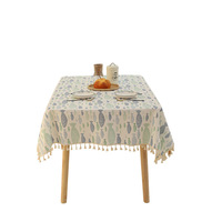 Nouvelle Nappe de Créateur Tendance à Imprimé Floral et Pompons pour la Maison