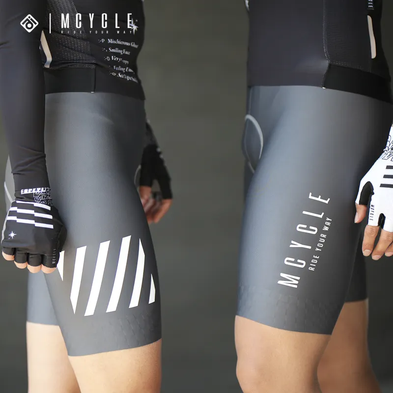 Shorts e calcinhas personalizáveis para ciclismo, short acolchoado sem costura para homens e mulheres, equipamento respirável com traços reflexivos