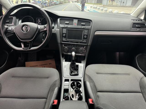 Auto Usado de Bajo Kilometraje, Volkswagen <span class=keywords><strong>Golf</strong></span> 2018 230TSI, Edición Comfort Automática, Auto de <span class=keywords><strong>Segunda</strong></span> <span class=keywords><strong>Mano</strong></span>, Hatchback Compacto, Excelente - Product Image 6