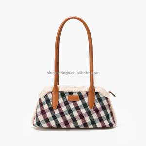 Bolso de hombro/bandolera informal retro portátil para mujer, invierno 2025, nuevo, versátil, a cuadros, con combinación de colores. - Product Image 1