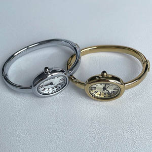 <span class=keywords><strong>Orologio</strong></span> da <span class=keywords><strong>Donna</strong></span> di Alta Qualità in Acciaio Inossidabile Dorato, Movimento al Quarzo, Impermeabile, Cassa e Cinturino in Lega, <span class=keywords><strong>Orologio</strong></span> Femminile alla Moda - Product Image 4