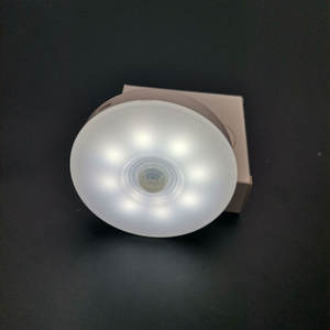 USB Runde Wiederaufladbare Sicherheits-Schrankbeleuchtung 8 LED Magnetischer Bewegungssensor Schranklicht Baby Kinderzimmer Nachtlicht - Product Image 4