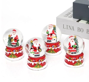 Palle di Neve Natalizie Personalizzate con Albero di Natale Babbo Natale Luci Musicali Sfera di Vetro Giocattoli Regalo - Product Image 6
